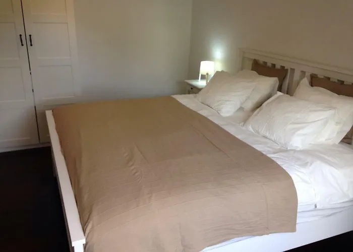 Casa Da Batalha * Πόντα Ντελγκάντα